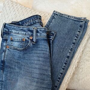 American Eagle Outfitters High Rise Blue Jeans